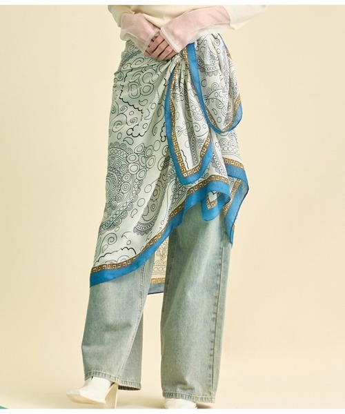 Settimissimo（セッティミッシモ）の「ペイズリー プリント 大判 ストール（ストール/ショール・レディース・ベージュ/オフホワイト・FREE）」の2枚目の写真