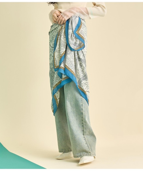 Settimissimo（セッティミッシモ）の「ペイズリー プリント 大判 ストール（ストール/ショール・レディース・ベージュ/オフホワイト・FREE）」の4枚目の写真