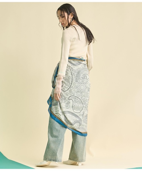 Settimissimo（セッティミッシモ）の「ペイズリー プリント 大判 ストール（ストール/ショール・レディース・ベージュ/オフホワイト・FREE）」の7枚目の写真