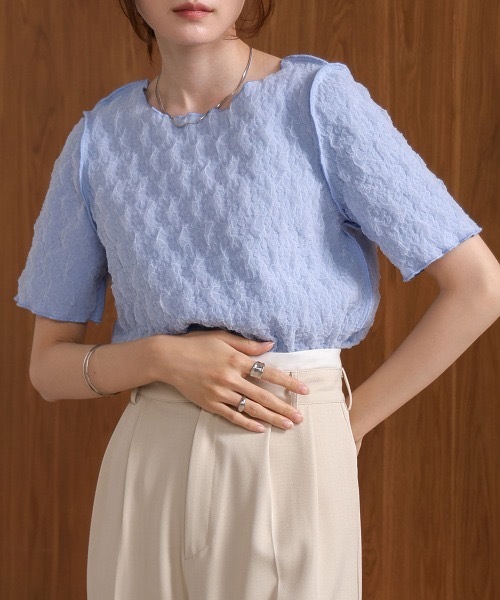Bab(バブ)の「前後2WAYオーガンジーしわトップス(Tシャツ/カットソー・レディース・アイボリー/ライトグリーン/ピンク/ライトブルー・FREE)」の3枚目の写真