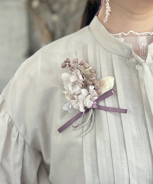 m.soeur（エムスール）の「スズランの花束コサージュ（ブローチ/コサージュ・レディース・ホワイト/ブラック/グレー・FREE）」の7枚目の写真