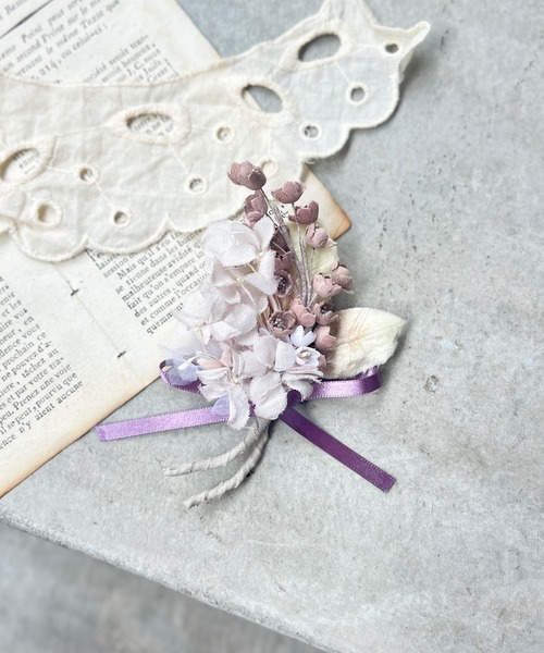 m.soeur（エムスール）の「スズランの花束コサージュ（ブローチ/コサージュ・レディース・ホワイト/ブラック/グレー・FREE）」の8枚目の写真