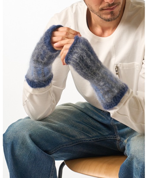 wjk（ダヴルジェイケイ）の「mohair shaggy knit hand warmer（手袋・メンズ・ブラック/ブルー/ダークブラック・FREE）」の3枚目の写真