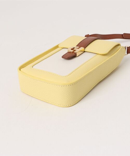 美品✨ COLE HAAN コールハーン ショルダーバッグ フラップ イエロー セール】ミニフォーンクロスボディ womens（ショルダーバッグ