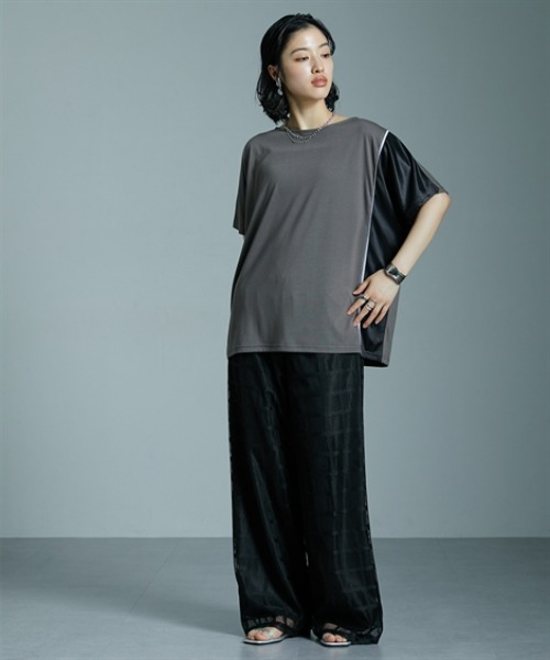 Soiunique（スワユニーク）の「サイド配色切替ゆったりサイズ半袖Tシャツ ［Soiunique］（Tシャツ/カットソー・レディース・ブラック×カーキ/ブラック×ブルー/ブラウン系・M/L/LL）」の13枚目の写真