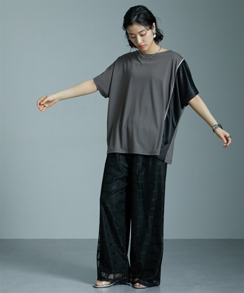 Soiunique（スワユニーク）の「サイド配色切替ゆったりサイズ半袖Tシャツ ［Soiunique］（Tシャツ/カットソー・レディース・ブラック×カーキ/ブラック×ブルー/ブラウン系・M/L/LL）」の15枚目の写真