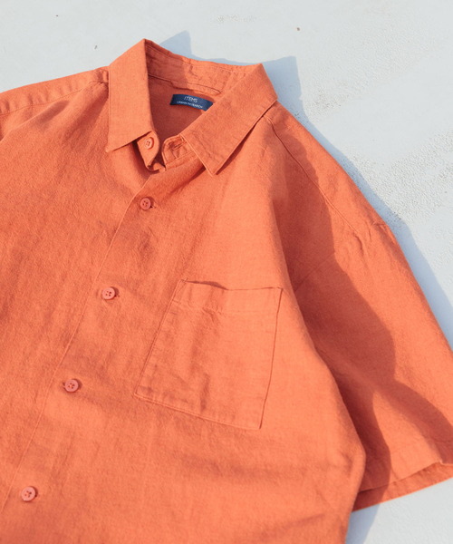 ITEMS URBANRESEARCH(アイテムズ アーバンリサーチ)の「『セットアップ対応』天然素材リネンコットンレギュラーカラー半袖シャツ(シャツ/ブラウス・メンズ・アイボリー/チャコールグレー/オレンジ系その他/ブラウン・MEDIUM/LARGE/X-LARGE)」の4枚目の写真