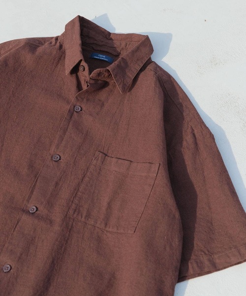 ITEMS URBANRESEARCH(アイテムズ アーバンリサーチ)の「『セットアップ対応』天然素材リネンコットンレギュラーカラー半袖シャツ(シャツ/ブラウス・メンズ・アイボリー/チャコールグレー/オレンジ系その他/ブラウン・MEDIUM/LARGE/X-LARGE)」の14枚目の写真