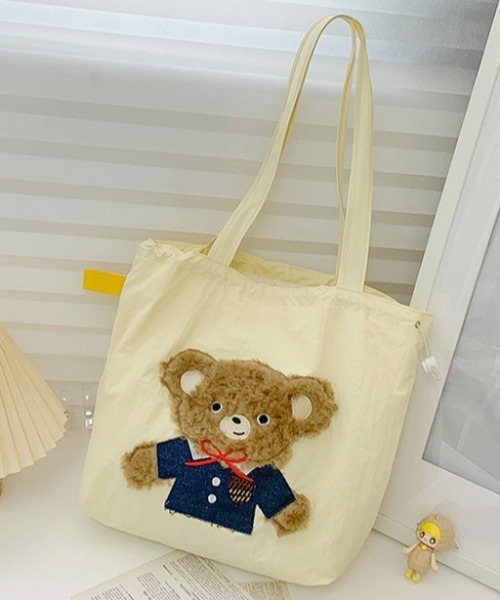 DIAVEL（ディアベル）の「【防水トートバッグ】選べるシャギーワッペントートバッグ（トートバッグ・レディース・グリーン/アイボリー/ブラウン/ブルー・FREE）」の19枚目の写真