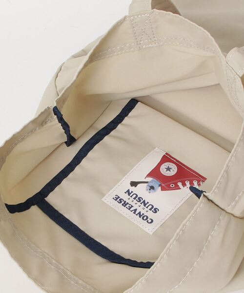 CONVERSE（コンバース）の「【CONVERSE/コンバース】CV SUNSUN FLAT TOTE BAG　コラボバッグ（トートバッグ・メンズ・ブラック/アイボリー/ピンク/ブルー/イエロー・FREE）」の8枚目の写真
