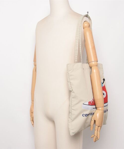 CONVERSE（コンバース）の「【CONVERSE/コンバース】CV SUNSUN FLAT TOTE BAG　コラボバッグ（トートバッグ・メンズ・ブラック/アイボリー/ピンク/ブルー/イエロー・FREE）」の9枚目の写真