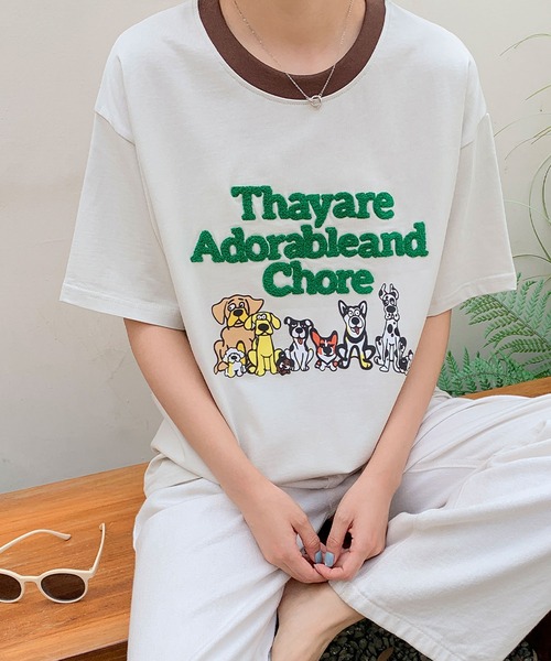 LOWO(ロワ)の「【綿100%使用】アニマルプリント×英字刺繍Tシャツ カットソー(Tシャツ/カットソー・レディース・グレー/ブラウン/アイボリー/ネイビー・FREE)」の1枚目の写真