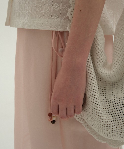 clor(クロル)の「BEADS SHEER MIDI SKIRT(スカート・レディース・ホワイト/ピンク/ブラック・ONE SIZE)」の16枚目の写真