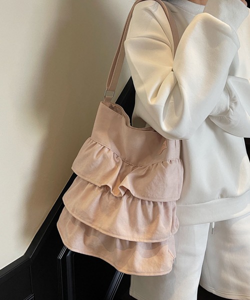 aimoha(アイモハ)の「フリルワンショルダートートバッグ(ショルダーバッグ・レディース・グレー/オフホワイト/ブラック/ピンク・FREE)」の16枚目の写真