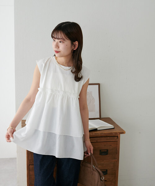 DISCOAT(ディスコート)の「【新色追加!/WEB限定】2段フリルドッキングトップス(Tシャツ/カットソー・レディース・ブラウン/ホワイト/ブラック・MEDIUM)」の8枚目の写真