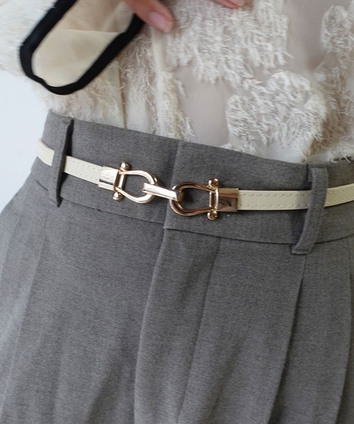 CORNERS（コーナーズ）の「ビットバックルスライドベルト（ベルト・レディース・ブラック/ブラウン/キャメル/ベージュ・FREE）」の10枚目の写真