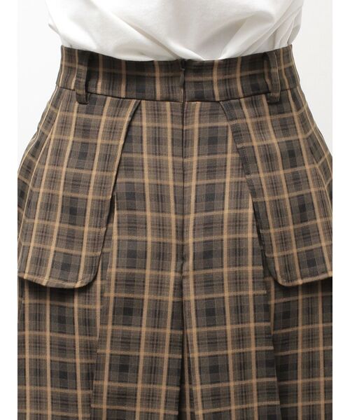 CALNAMUR（カルナムール）の「レースアップタックミニスカート（スカート・レディース・その他1/グレー・SMALL/MEDIUM）」の13枚目の写真