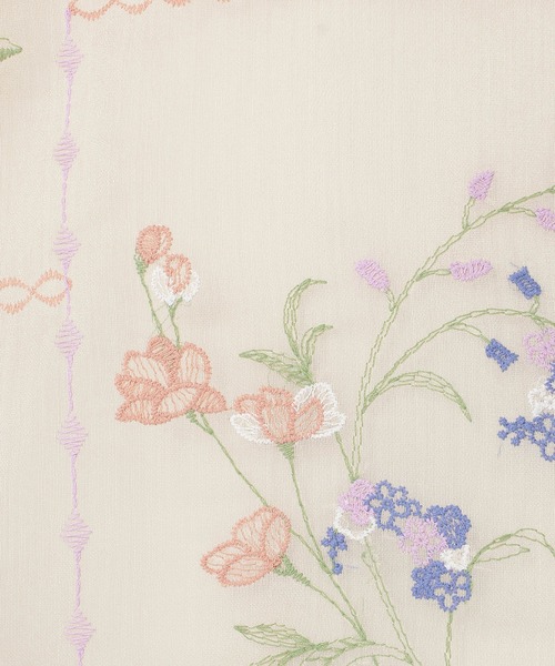 Rose Tiara(ローズティアラ)の「【セットアップ対応】パネル刺繍風ブラウス(シャツ/ブラウス・レディース・ブラック/ベージュ・38/42/46)」の3枚目の写真