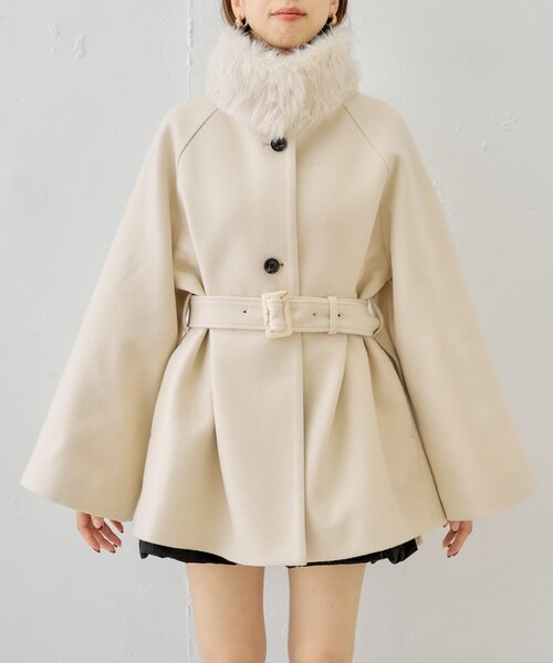 Chico(チコ)の「【WEB限定/REVIVAL】ファー取り外しケープコート(その他アウター・レディース・グレイッシュベージュ/チャコールグレー/グレー/アイボリー・FREE)」の21枚目の写真