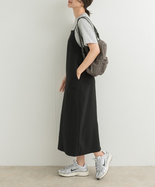 URBAN RESEARCH DOORS(アーバンリサーチドアーズ)の「ストレートキャミワンピース(ワンピース・レディース・チャコールグレー/ブラック/イエロー系その他・MEDIUM)」の6枚目の写真