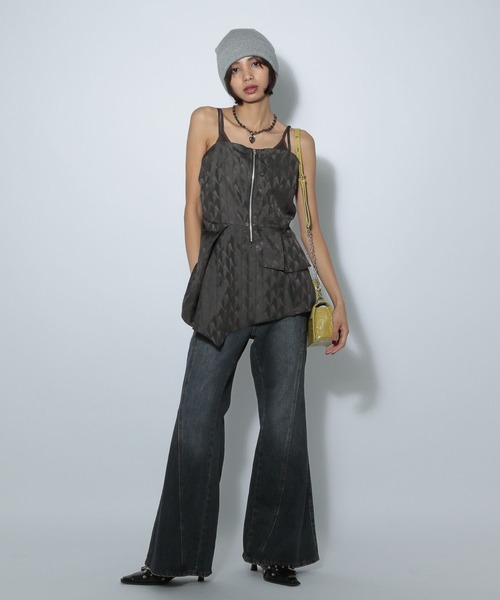 PAGEBOY(ページボーイ)の「アシメJQキャミチュニック(キャミソール・レディース・オフホワイト/ブラック・FREE)」の3枚目の写真