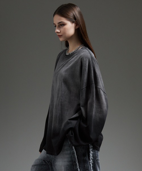 cussil（クシル）の「【cussil/クシル】フェードグラデーションガーメントダイ長袖Tシャツ(ロンT)（Tシャツ/カットソー・メンズ・ブラック系/ブルー系/ブラウン系/グレー系・S/M/L）」の9枚目の写真