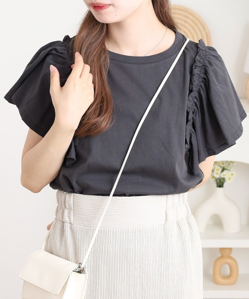 atONE(アットワン)の「ショルダーフリルフレンチスリーブTシャツ(Tシャツ/カットソー・レディース・チャコールグレー/ホワイト/ミント/ピンクベージュ/ブラック・LL~3L/M-L/4L~5L)」の18枚目の写真
