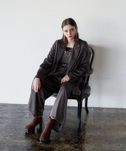 HARE(ハレ)の「ガラソールチャンキーブーツ(HARE)(ブーツ・レディース・ネイビー/ブラック/ブラウン/グレー・LARGE/MEDIUM/SMALL)」の11枚目の写真