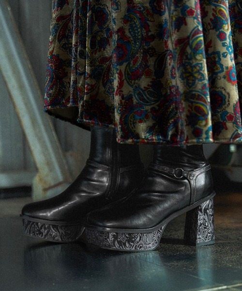 HARE(ハレ)の「ガラソールチャンキーブーツ(HARE)(ブーツ・レディース・ネイビー/ブラック/ブラウン/グレー・LARGE/MEDIUM/SMALL)」の19枚目の写真