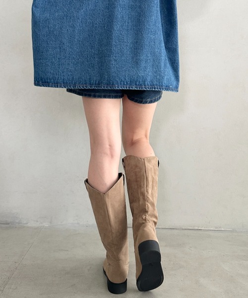MYMOOD.（マイムード）の「スウェード風ローヒールロングブーツ（ブーツ・レディース・ベージュ/ブラック・23.5cm/24.5cm）」の20枚目の写真