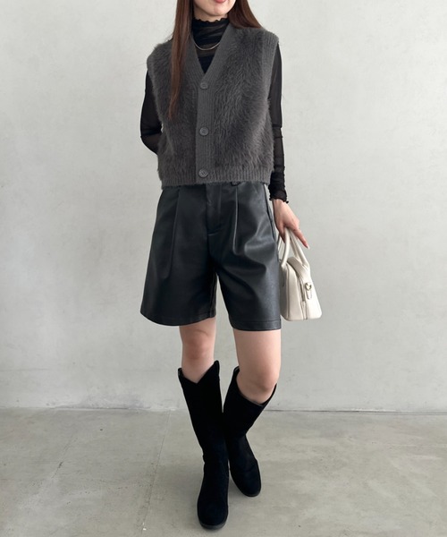 MYMOOD.（マイムード）の「スウェード風ローヒールロングブーツ（ブーツ・レディース・ベージュ/ブラック・23.5cm/24.5cm）」の13枚目の写真