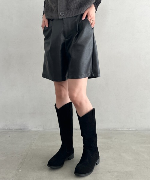 MYMOOD.（マイムード）の「スウェード風ローヒールロングブーツ（ブーツ・レディース・ベージュ/ブラック・23.5cm/24.5cm）」の8枚目の写真
