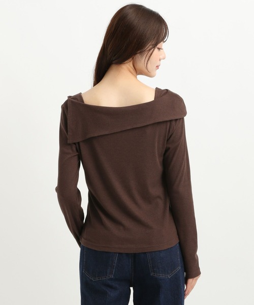 Andemiu（アンデミュウ）の「オフショルカットソー586711（Tシャツ/カットソー・レディース・ブラック/ブラウン・FREE）」の20枚目の写真