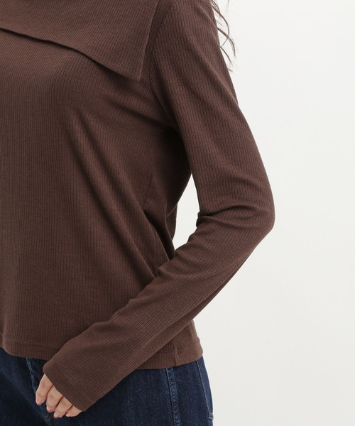 Andemiu（アンデミュウ）の「オフショルカットソー586711（Tシャツ/カットソー・レディース・ブラック/ブラウン・FREE）」の11枚目の写真