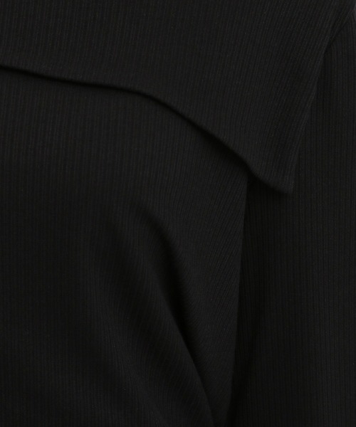 Andemiu（アンデミュウ）の「オフショルカットソー586711（Tシャツ/カットソー・レディース・ブラック/ブラウン・FREE）」の15枚目の写真