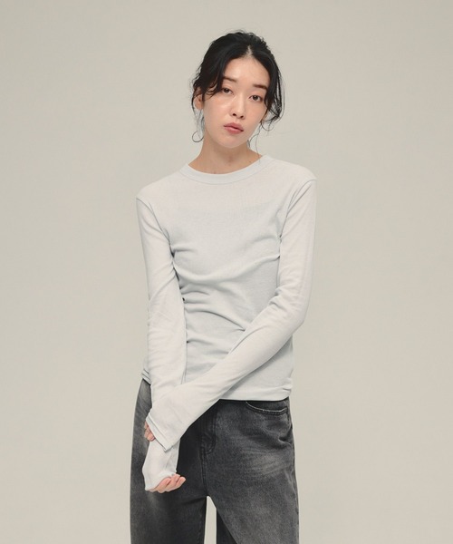 eL（エル）の「【eL】Sheer Fit Rib Pullover LS/583675（Tシャツ/カットソー・レディース・ブラック/ライトブルー/オフホワイト/レッド/ボルドー・FREE）」の3枚目の写真