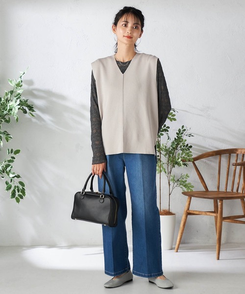 a.v.v(アーヴェヴェ)の「ラメニットパンプス(パンプス・レディース・シルバー/ブラック・24.5/23.5)」の11枚目の写真