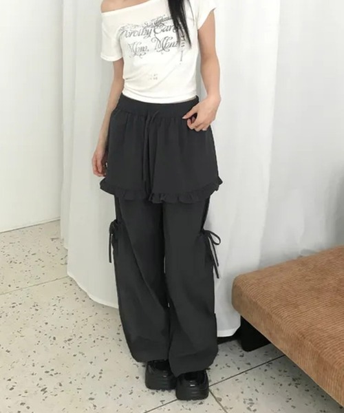 HALEY PESCA（ヘーリーペスカ）の「HALEY PESCA/レイヤード風　カジュアルガーリーナイロンパンツ（カーゴパンツ・レディース・グレー/ブラック/ピンク・FREE）」の8枚目の写真