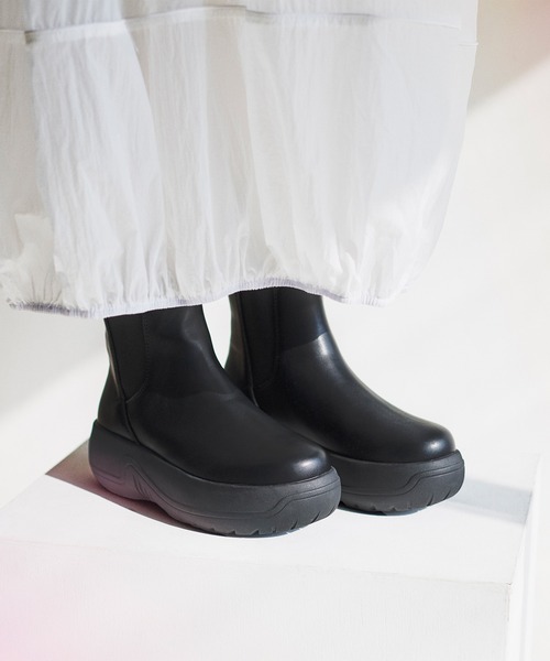 SHAKA(シャカ)の「SHAKA 厚底 サイドゴアブーツ CHELSEA BOOTIE EVOL CHUNKY(ブーツ・レディース・シルバー/ワイン系/ブラック・23/24/25)」の22枚目の写真