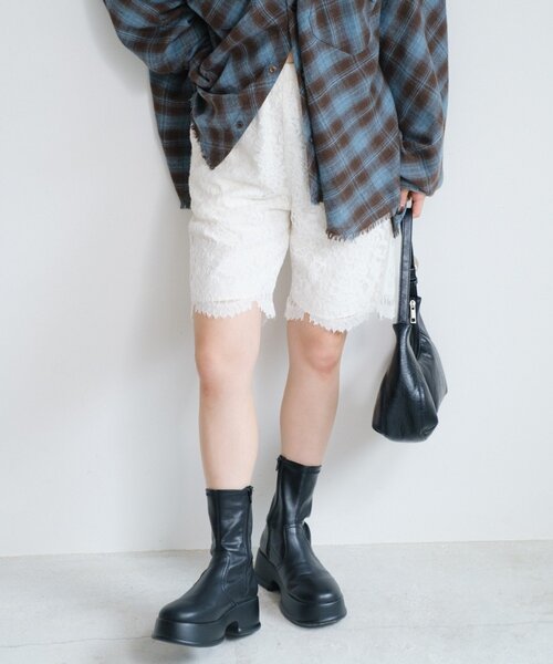 Kastane(カスタネ)の「レースバイカーパンツ(その他パンツ・レディース・ブラック/オフホワイト・FREE)」の3枚目の写真