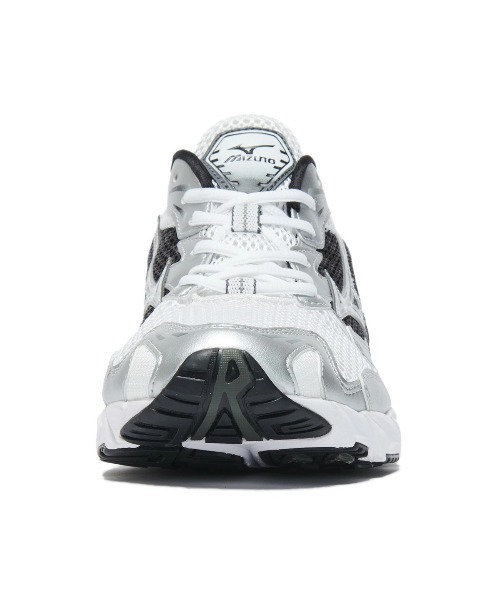 MIZUNO(ミズノ )の「MIZUNO WAVE RIDER 10(ミズノ ウエーブライダー 10)(スニーカー・メンズ・ホワイト系1/ホワイト系2/ホワイト系・26cm/26.5cm/27cm/27.5cm/28cm/28.5cm/29cm/24cm/24.5cm/25cm/25.5cm/30cm/23cm/23.5cm)」の16枚目の写真