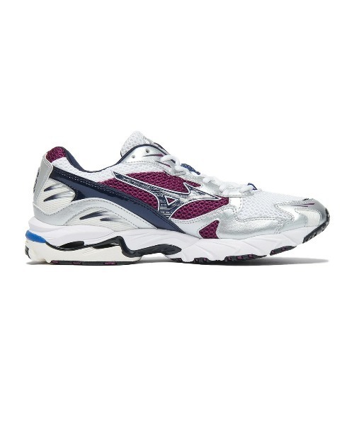 MIZUNO(ミズノ )の「MIZUNO WAVE RIDER 10(ミズノ ウエーブライダー 10)(スニーカー・メンズ・ホワイト系1/ホワイト系2/ホワイト系・26cm/26.5cm/27cm/27.5cm/28cm/28.5cm/29cm/24cm/24.5cm/25cm/25.5cm/30cm/23cm/23.5cm)」の20枚目の写真