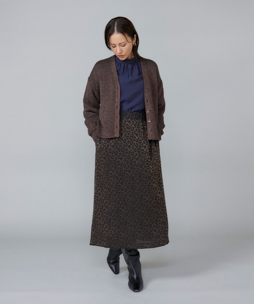 LE SOUK(ルスーク)の「シャイニーカーディガン(カーディガン/ボレロ・レディース・グレー/アイボリー/ブラウン・フリー)」の9枚目の写真
