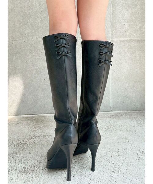 RESEXXY(リゼクシー)の「バックリボンポイントブーツ(ブーツ・レディース・ブラウン/ブラック・LARGE/MEDIUM/SMALL)」の3枚目の写真