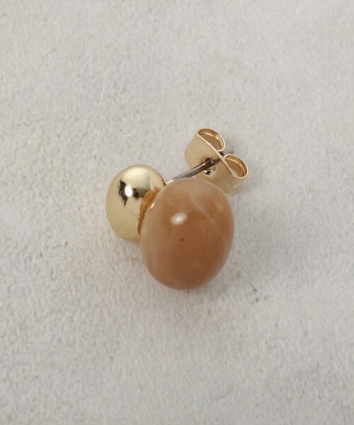 OPAQUE.CLIP(オペークドットクリップ)の「カラー&フェイクパールアソートピアス(ピアス(両耳用)・レディース・オフホワイト/シルバー/ゴールド・00)」の5枚目の写真