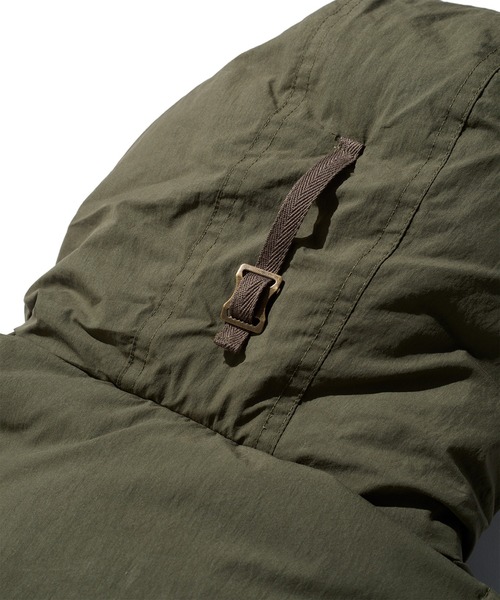 Eddie Bauer(エディーバウアー)の「カラコラム ダウンジャケット(ダウンジャケット/コート・メンズ・ライトベージュ/ブラック/オリーブドラブ/ダークネイビー・XL/L/M/XXL)」の10枚目の写真