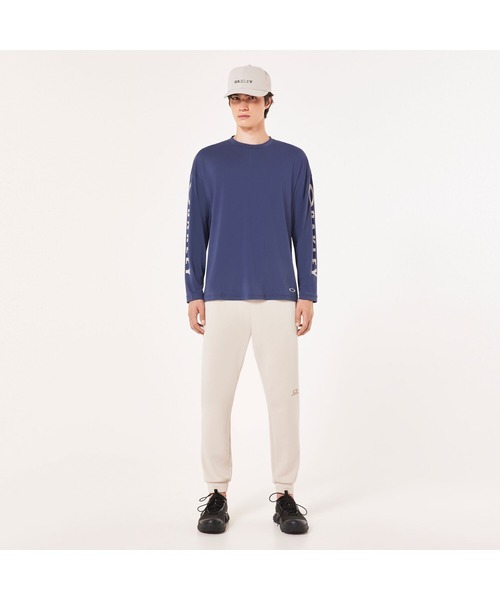 OAKLEY(オークリー)の「オークリー ENHANCE QD LS TEE SLV EVO 3.7/ロンT/長袖/吸汗速乾/抗菌防臭/スポーツ・トレーニング/OAKLEY(Tシャツ/カットソー・メンズ・ブラック/ホワイト/ネイビー・XL/XS/S/L/M)」の18枚目の写真
