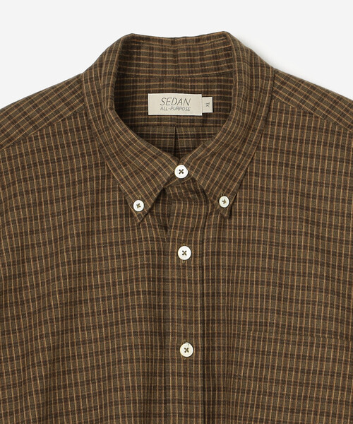 SEDAN ALL-PURPOSE（セダンオールパーパス）の「SEDAN ALL-PURPOSE | Twill Plaid Big BD Shirt MEN（シャツ/ブラウス・メンズ・ライトブルー/ブラウン・M/L/XL）」の5枚目の写真