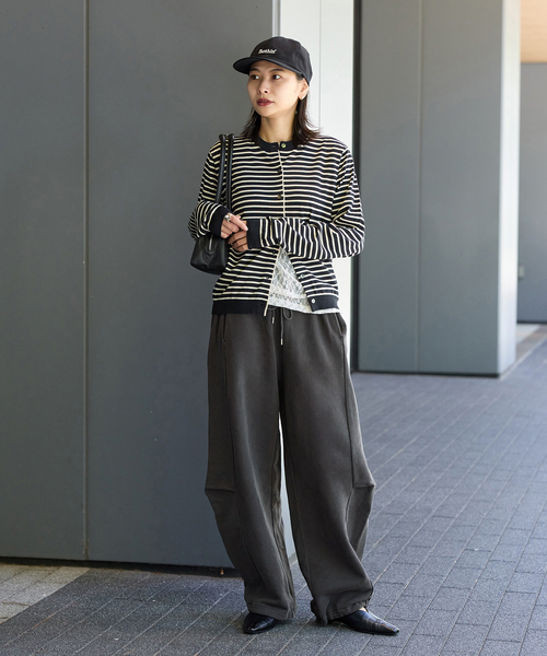 JOURNAL STANDARD(ジャーナルスタンダード)の「ピグメントバレルパンツ(スウェットパンツ・レディース・ブラック系その他/ブラウン・FREE)」の19枚目の写真