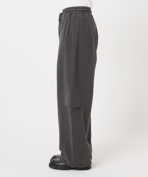 JOURNAL STANDARD(ジャーナルスタンダード)の「ピグメントバレルパンツ(スウェットパンツ・レディース・ブラック系その他/ブラウン・FREE)」の3枚目の写真